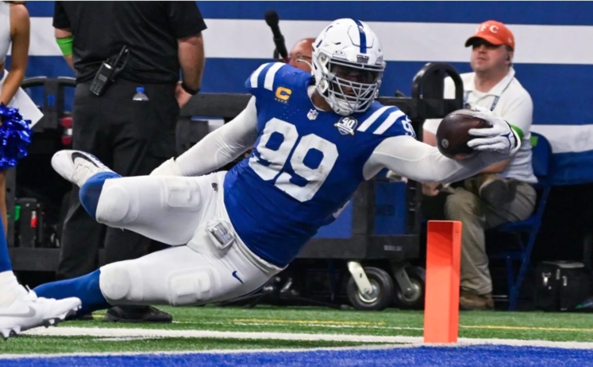 DeForest Buckner of the Indianapolis Colts reaches for the goal line against the Jacksonville Jaguars